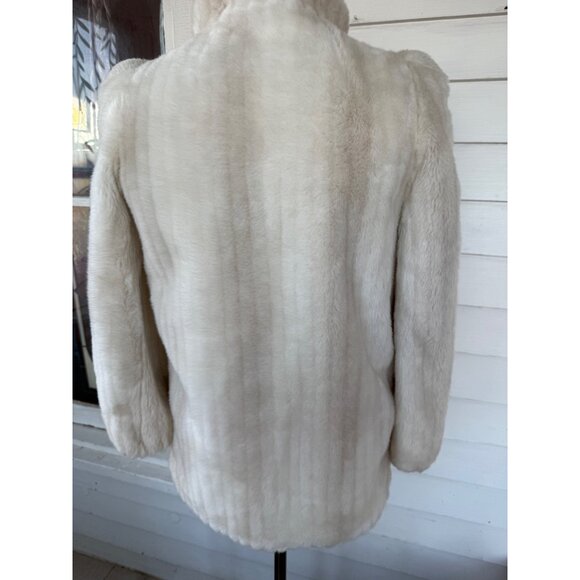 Vintage 70's Candice Originals Faux Fur Gray/White Coat - Picture 3 of 16
